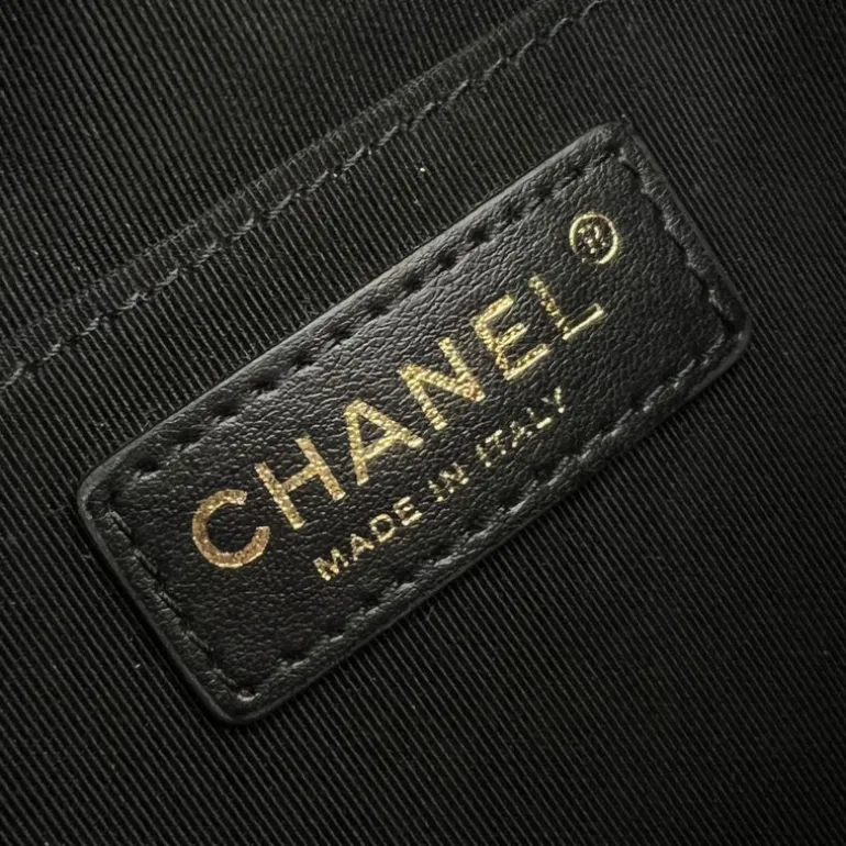 CHANEL MARSUPIO IN PELLE