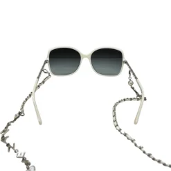 CHANEL OCCHIALI DA SOLE QUADRATI CON CATENA