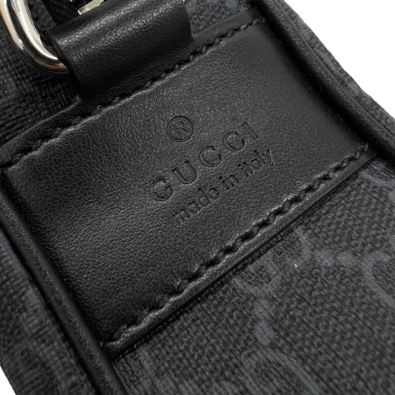 GUCCI PORTADOCUMENTI GG A TRACOLLA