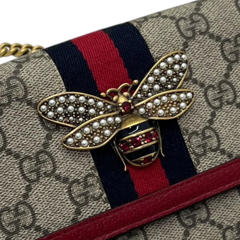GUCCI QUEEN MARGARET WALLET ON CHAIN