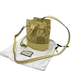 GUCCI SECCHIELLO JUMBO GG A TRACOLLA