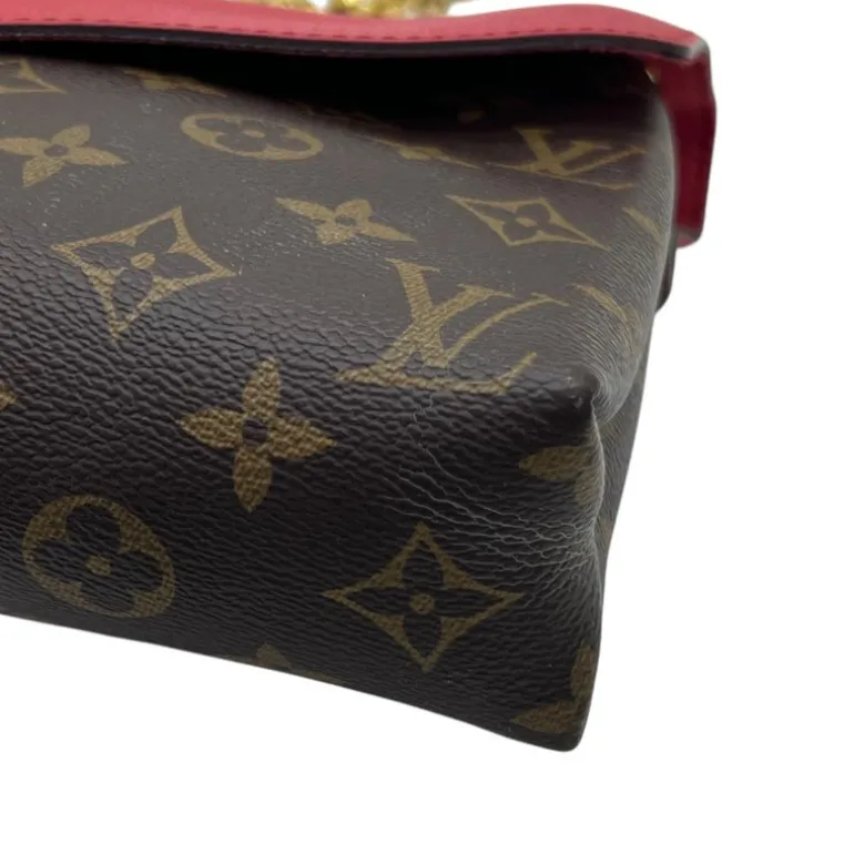 LOUIS VUITTON BORSA PALLAS CON CATENA
