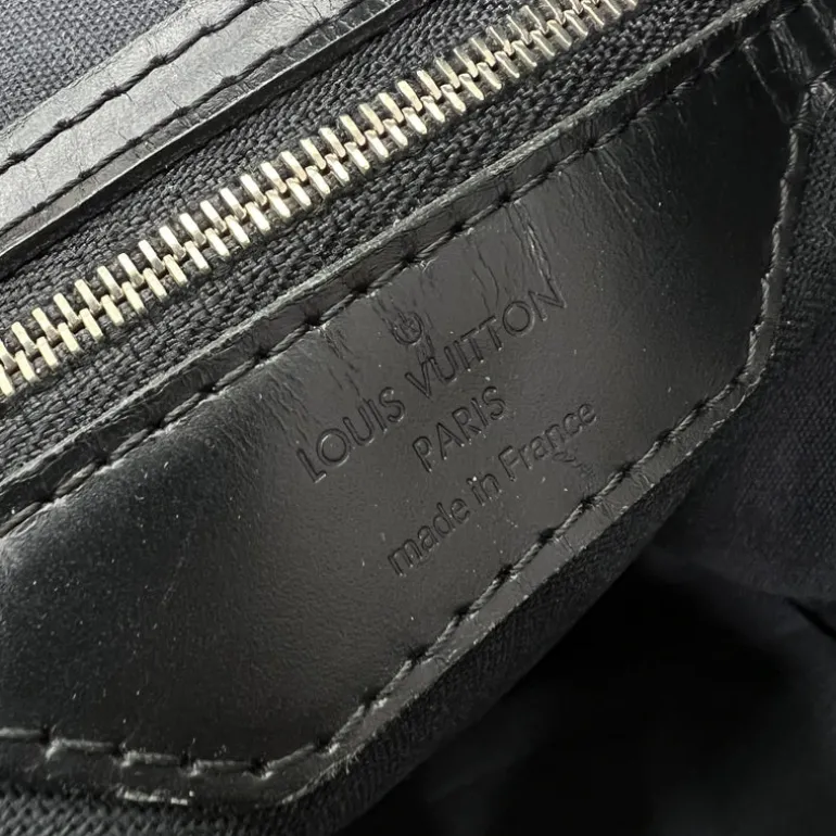 LOUIS VUITTON LEOH BORSA MESSENGER CON TRACOLLA